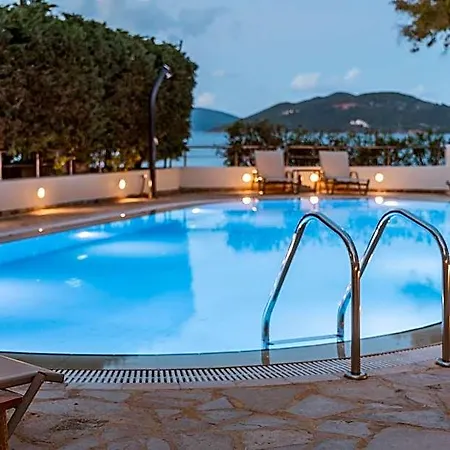 Hotell Meliti Waterfront 4*