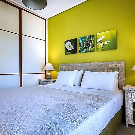 Meliti Waterfront Otel 4*
